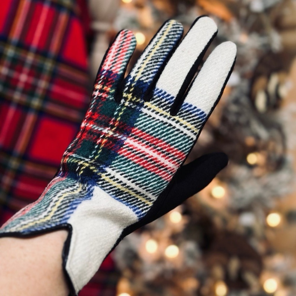 NWOT Charlie Paige Women’s Plaid Wool Touchscreen Gloves OS - Picture 1 of 6